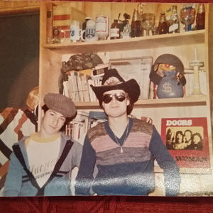 Meet your Posher, George